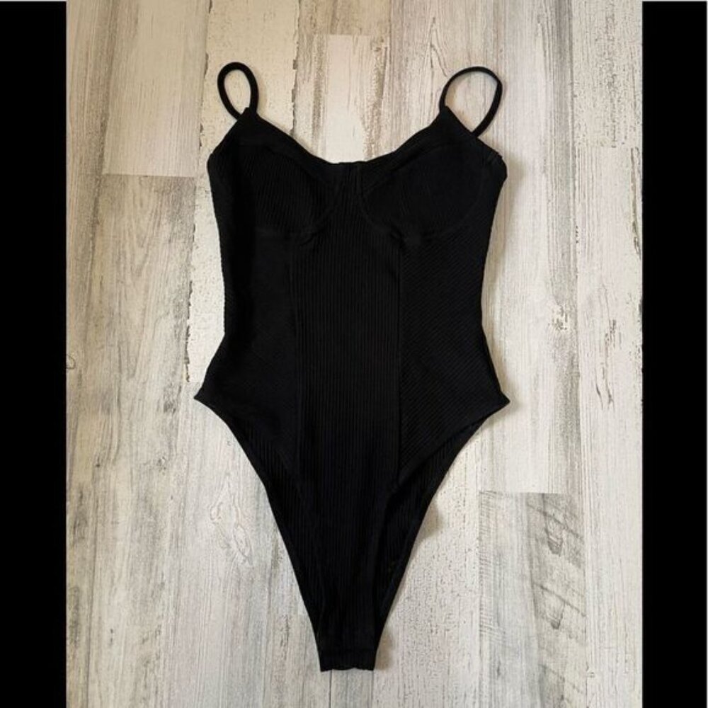 Shein Bodysuit - Picture 3 of 4